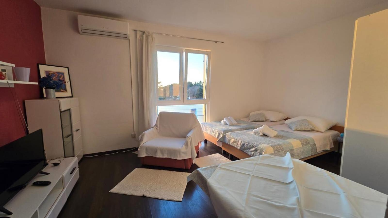 Studio Apartment Ljubica For 2 Persons 150M From The Beach Poreč Exteriér fotografie