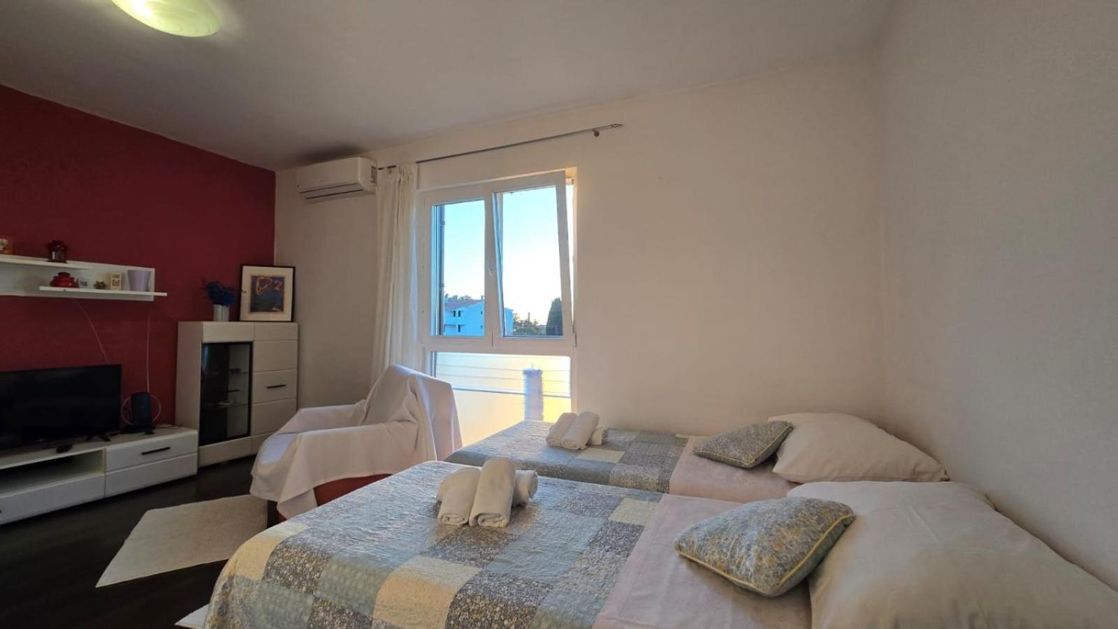 Studio Apartment Ljubica For 2 Persons 150M From The Beach Poreč Exteriér fotografie